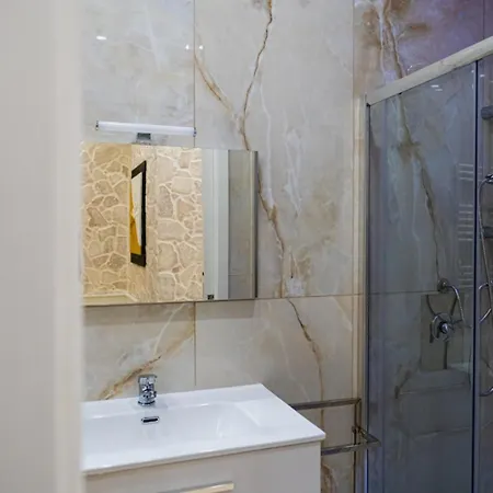 Pensionat Stone House Taranto