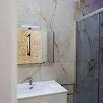 Pensionat Stone House Taranto