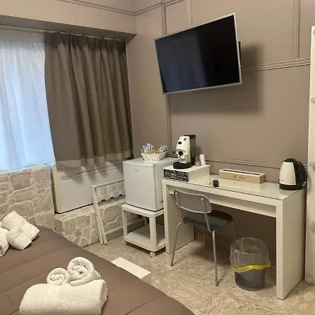Stone House 4*
