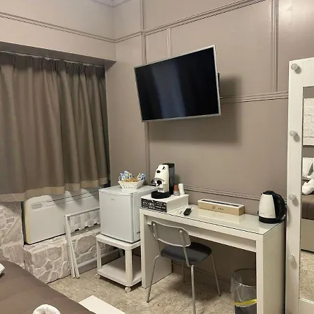 בית הארחה Stone House